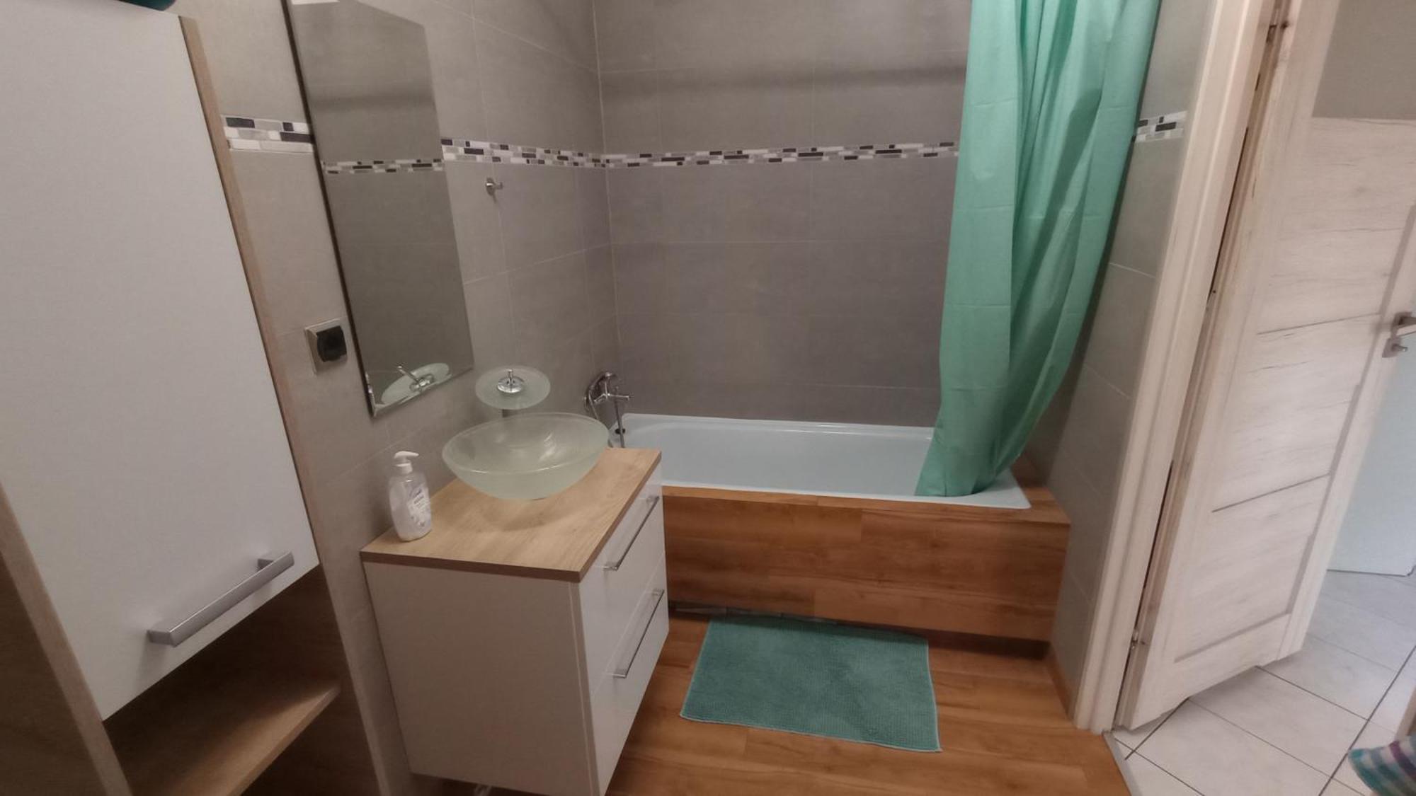 Odkryta Warszawa! - Prywatne Mieszkanie, Samodzielne Zameldowanie, Private Studio Balcony, Free Wifi, Smart Tv 55", Parking, Self Check In - Warsaw North Екстериор снимка